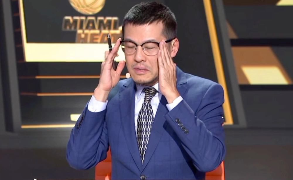 美女主播呻吟互摸热舞
