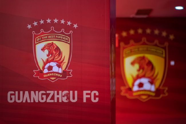 无限放出性丑闻