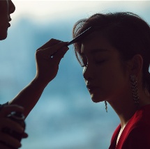 女人自熨全过程无遮视频